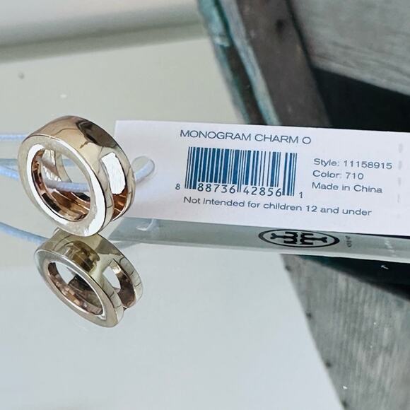 Tory Burch - Monogram “O” initial charm, NWT - Picture 3 of 4